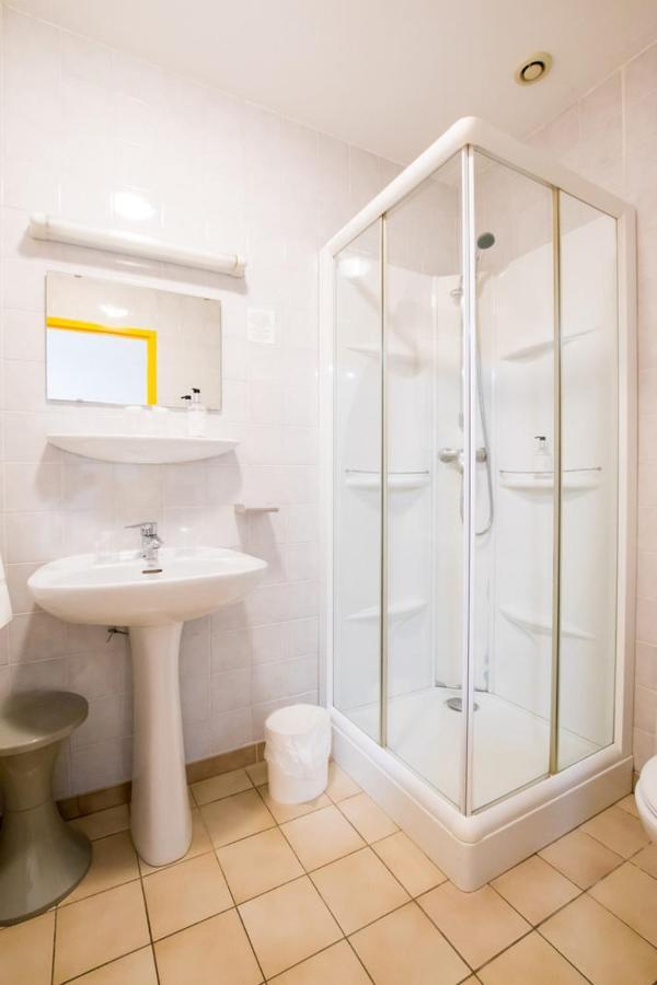Hotel Du Cros D'Auzon Saint-Maurice-dʼArdèche Екстериор снимка